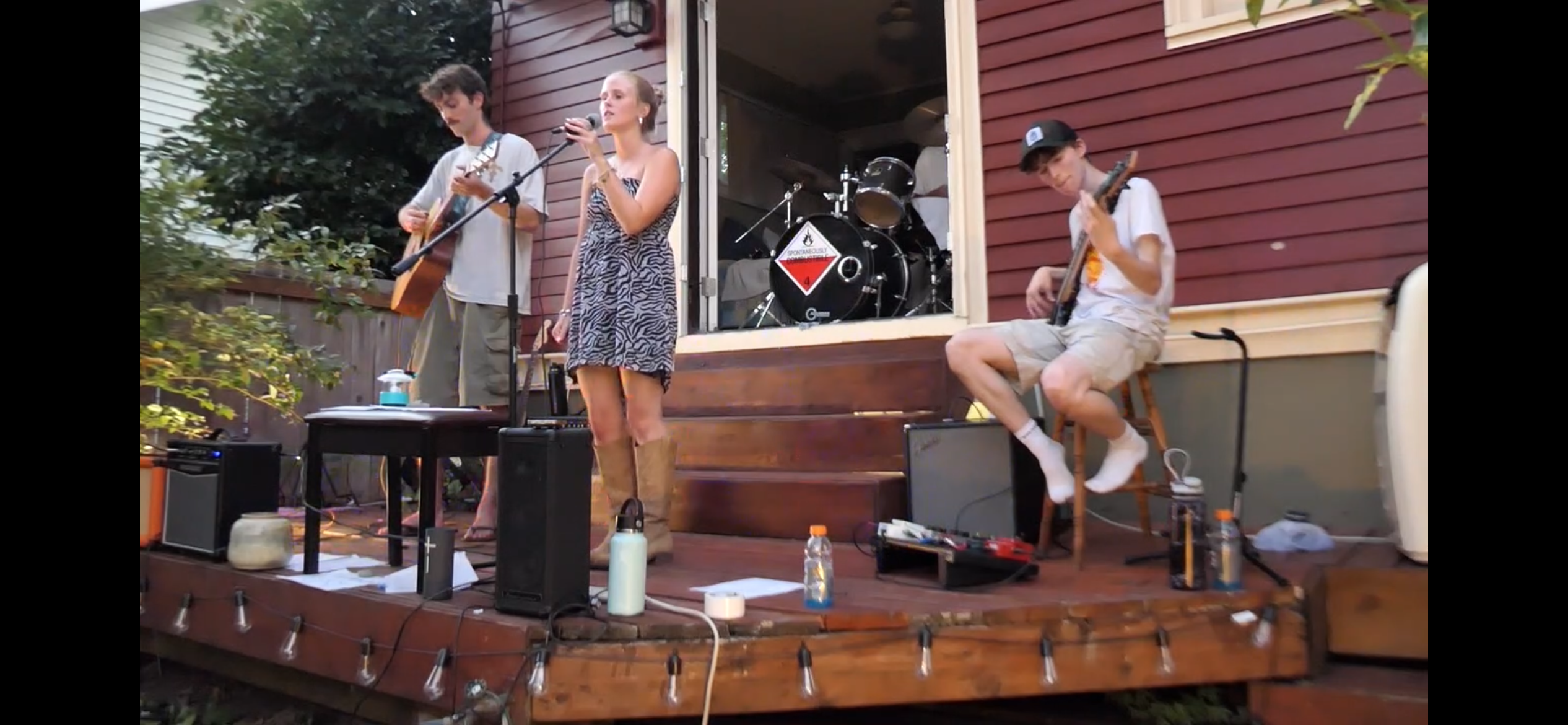 Ragged Company live